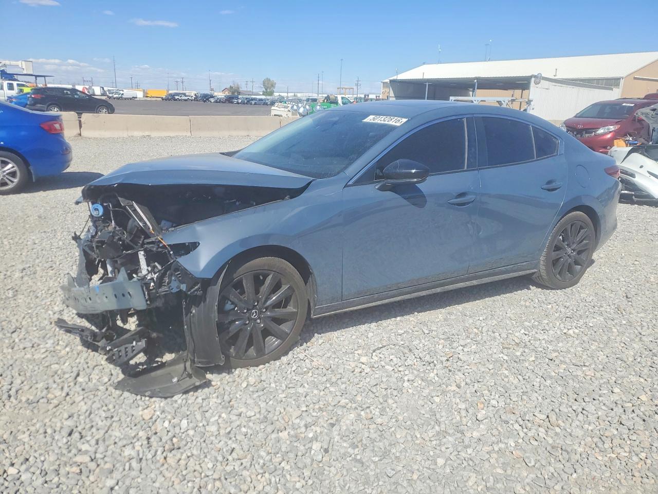 Salvage Mazda 3 Image