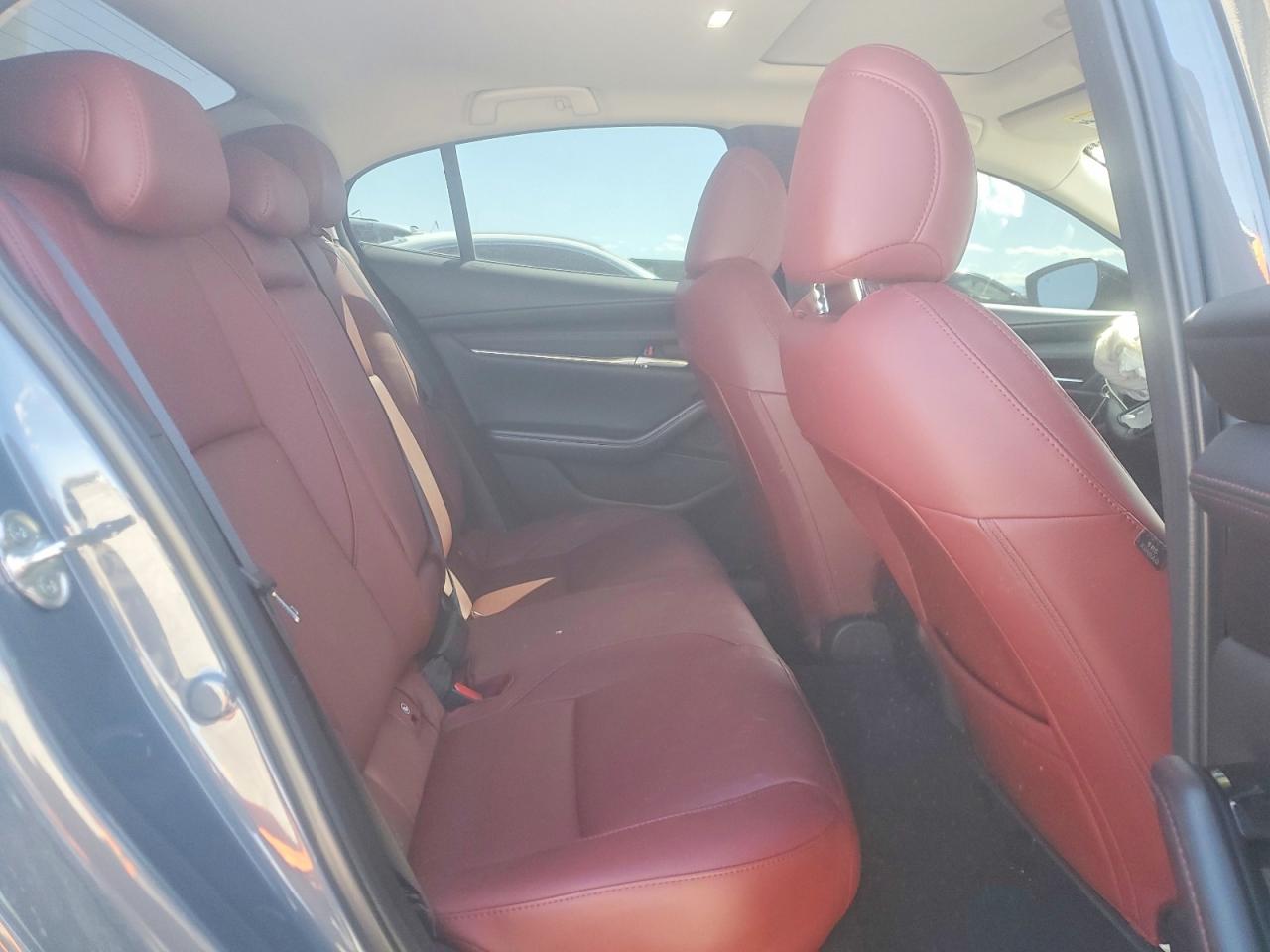 Mazda 3 Preferred