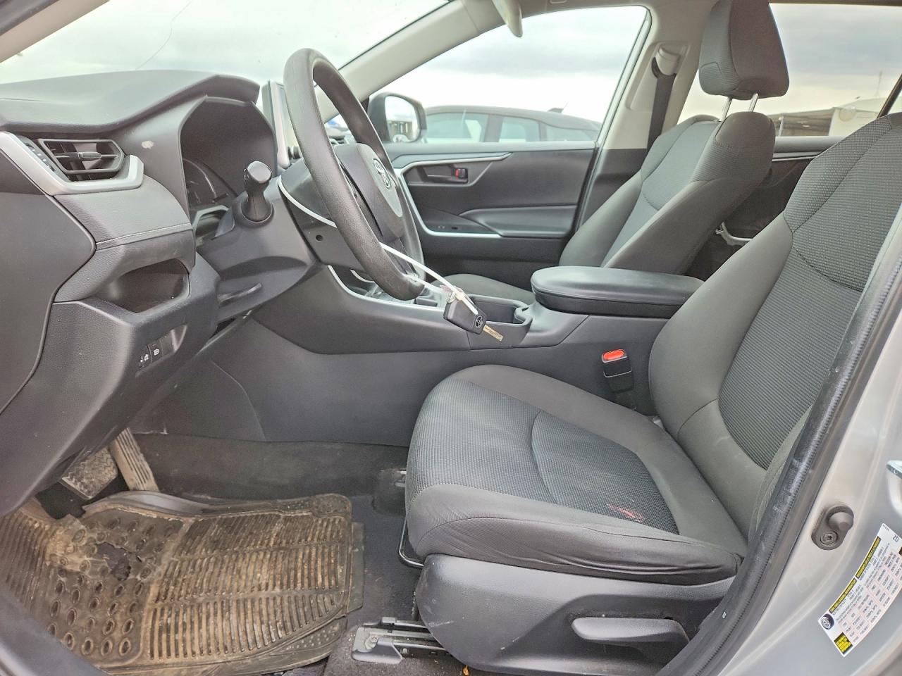 Toyota RAV4 Le