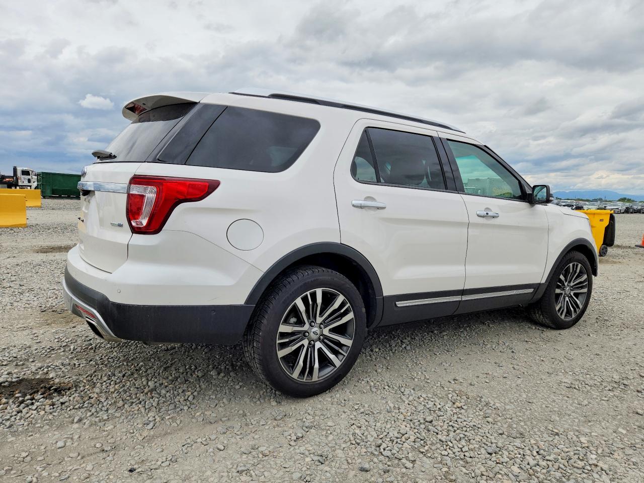 Ford Explorer Platinum