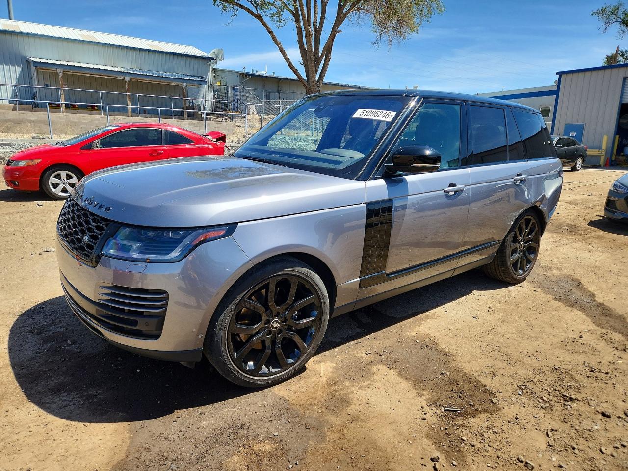 Salvage Land Rover Range Rover Image