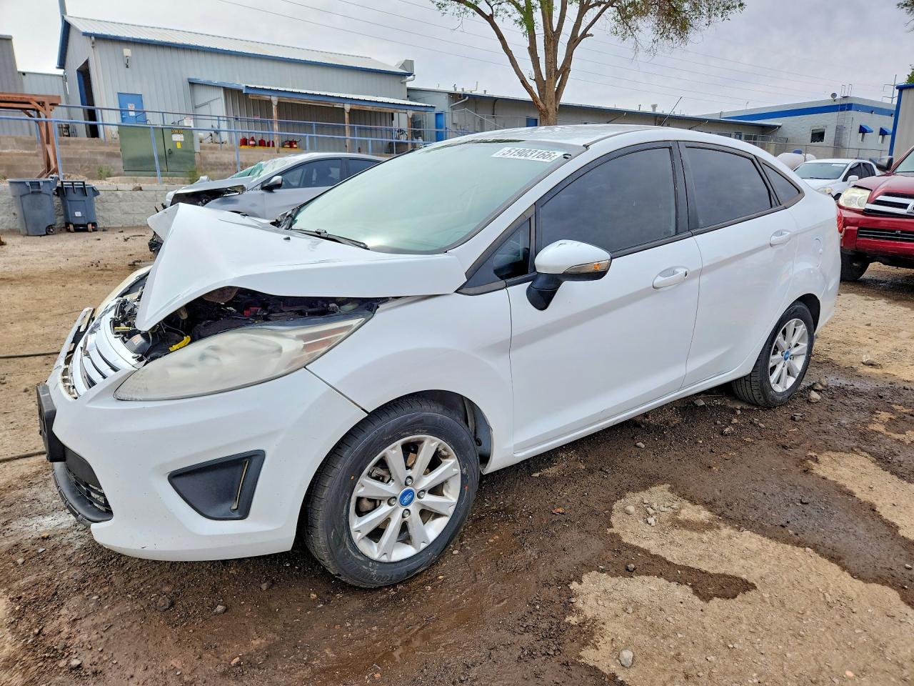 Salvage Ford Fiesta Image