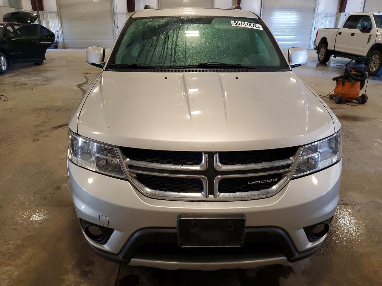 Dodge Journey Crew