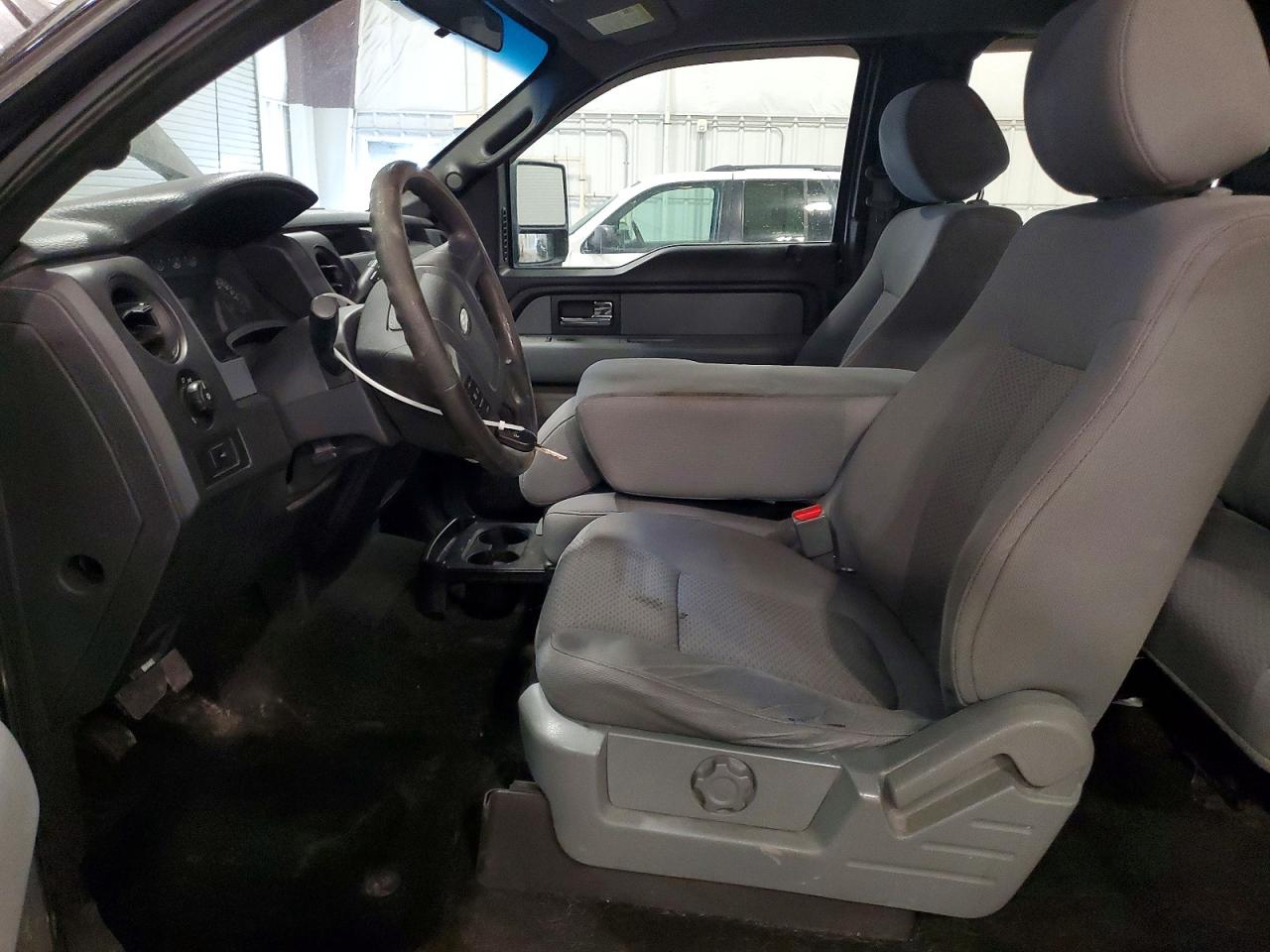Ford F-150 Super Cab