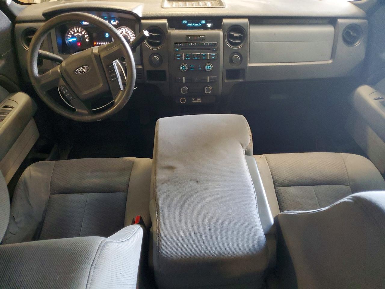 Ford F-150 Super Cab
