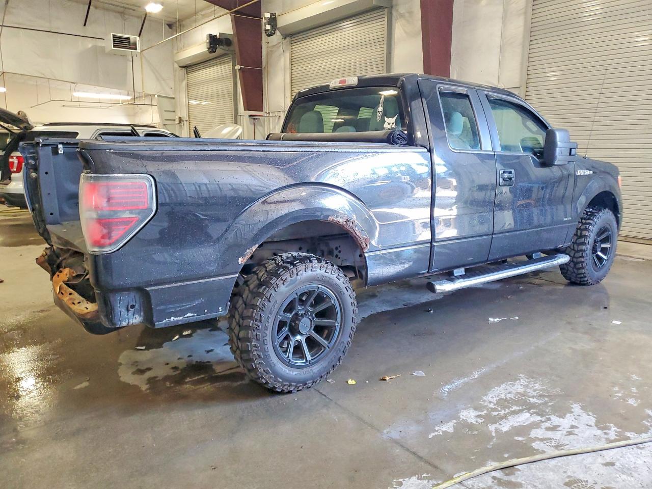 Ford F-150 Super Cab