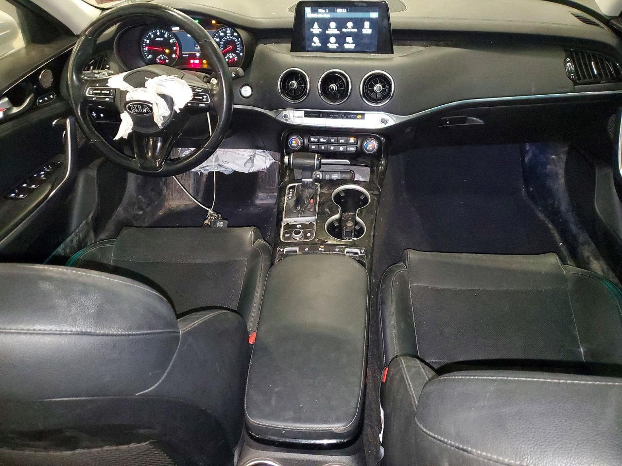Kia Stinger Premium