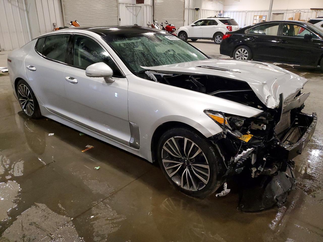 Kia Stinger Premium