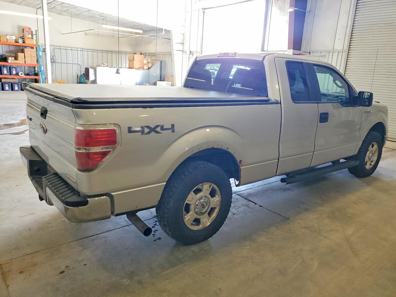 Ford F-150 Super Cab