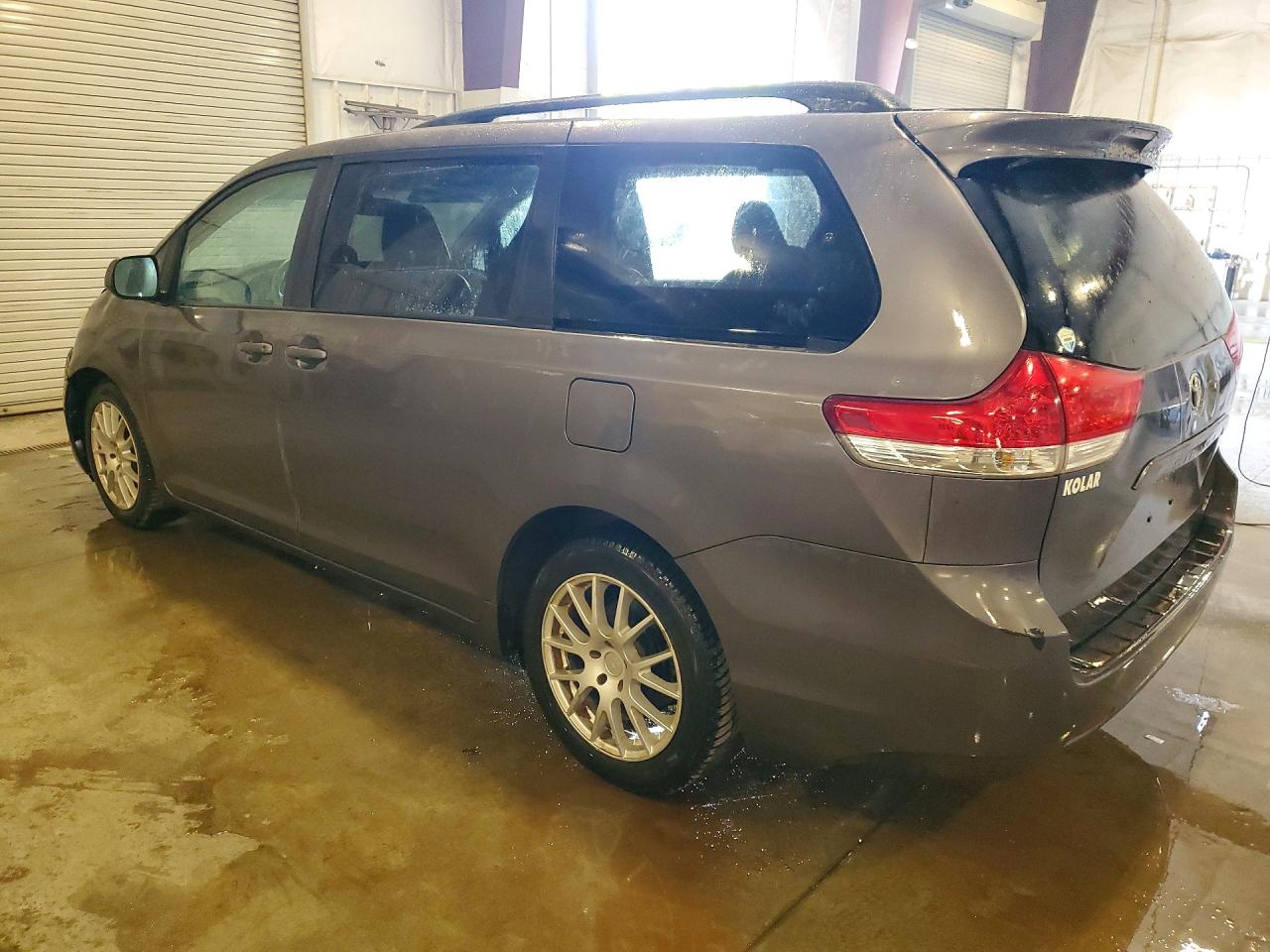 Toyota Sienna Xle 7-passenger