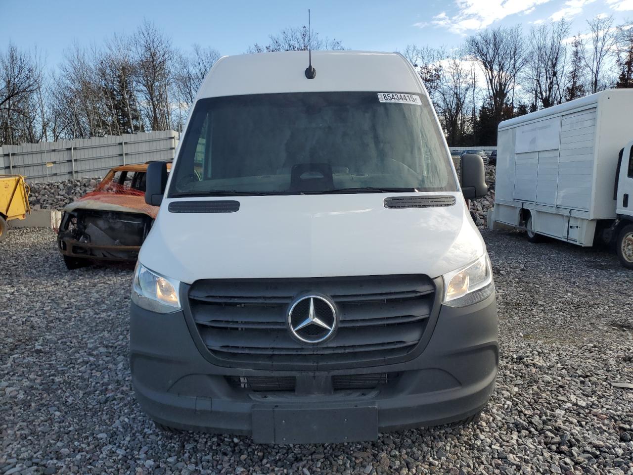Mercedes-Benz Sprinter 2500