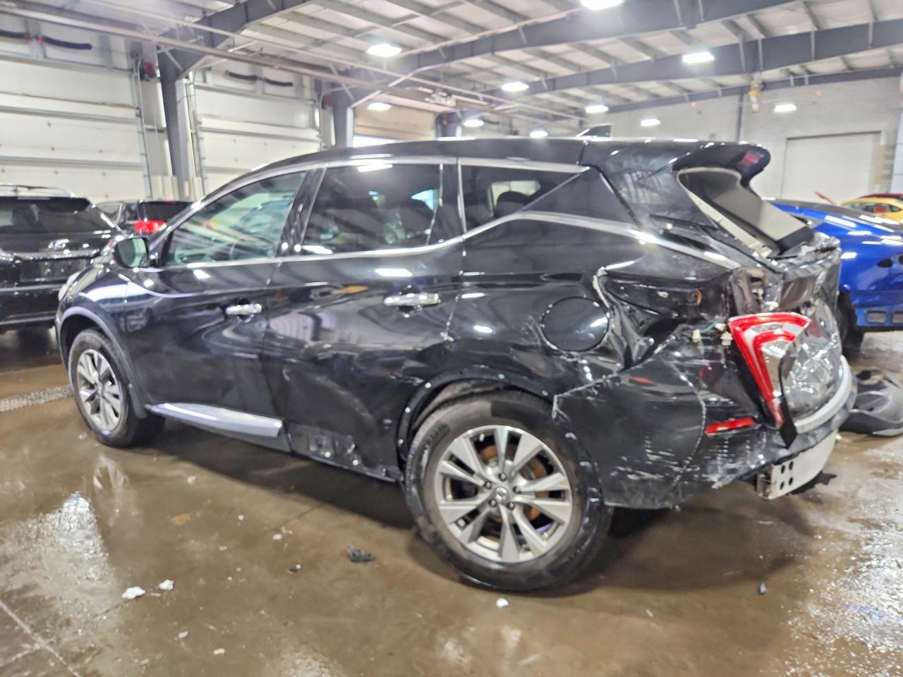 Nissan Murano S