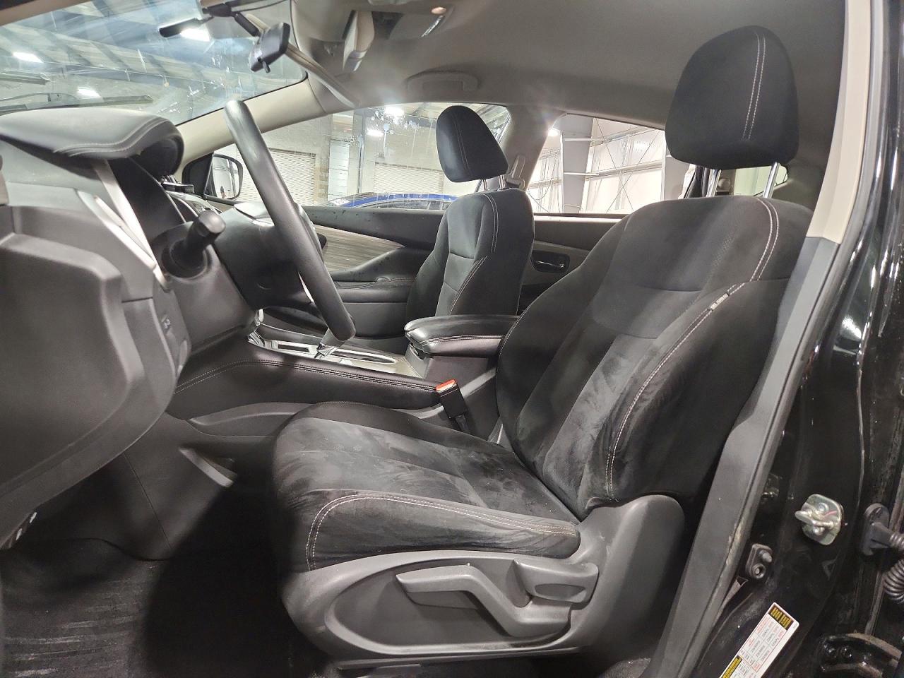 Nissan Murano S