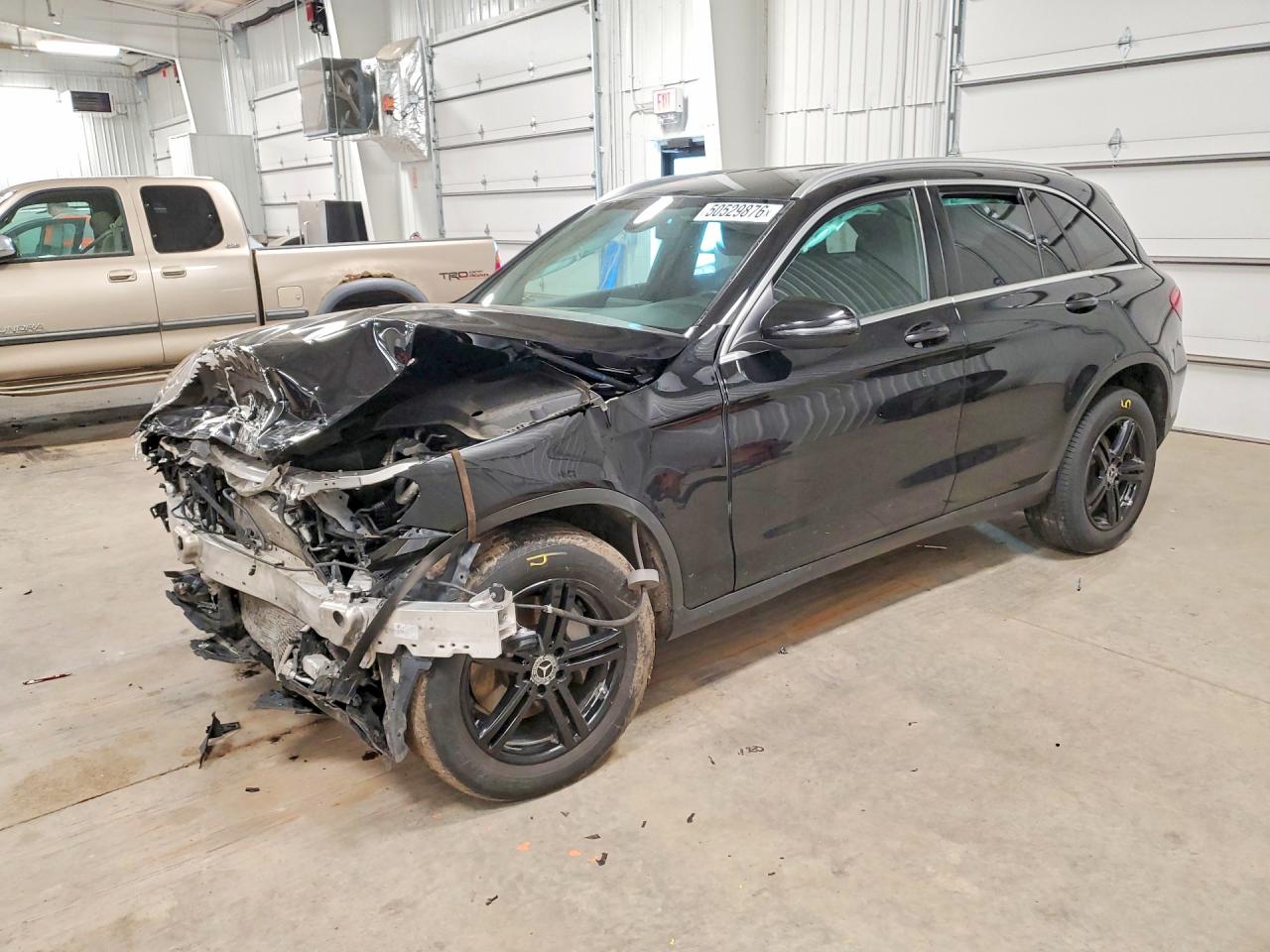 Salvage Mercedes-Benz GLC Image