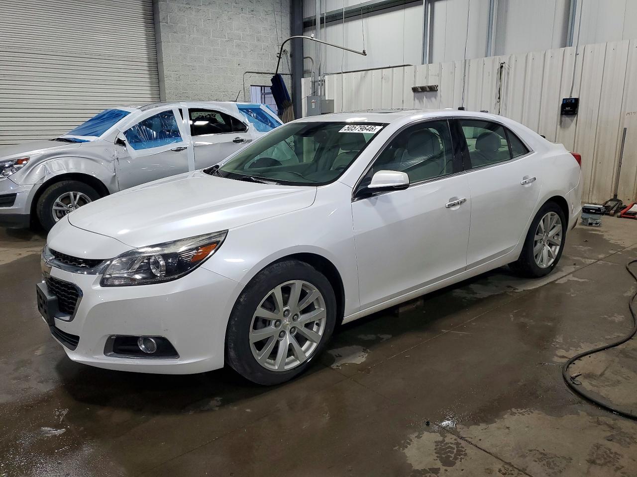 Salvage Chevrolet Malibu Image