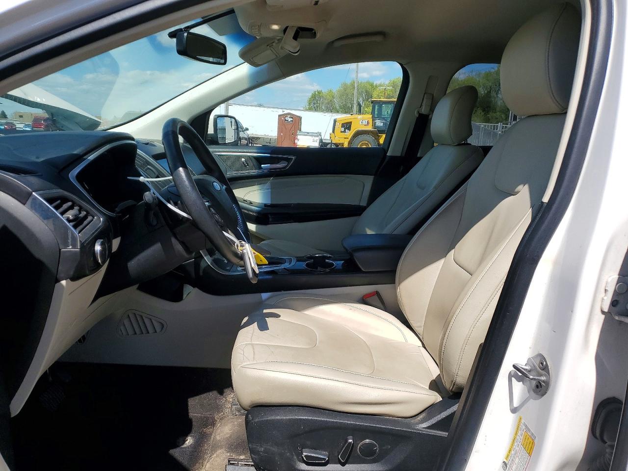 Ford Edge Titanium