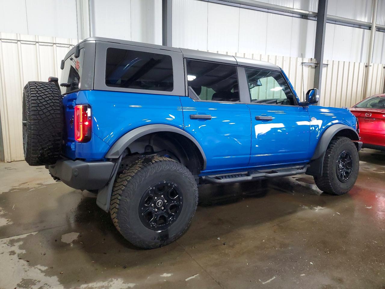 Ford Bronco Base