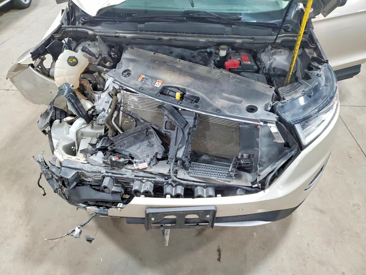 Ford Edge Titanium