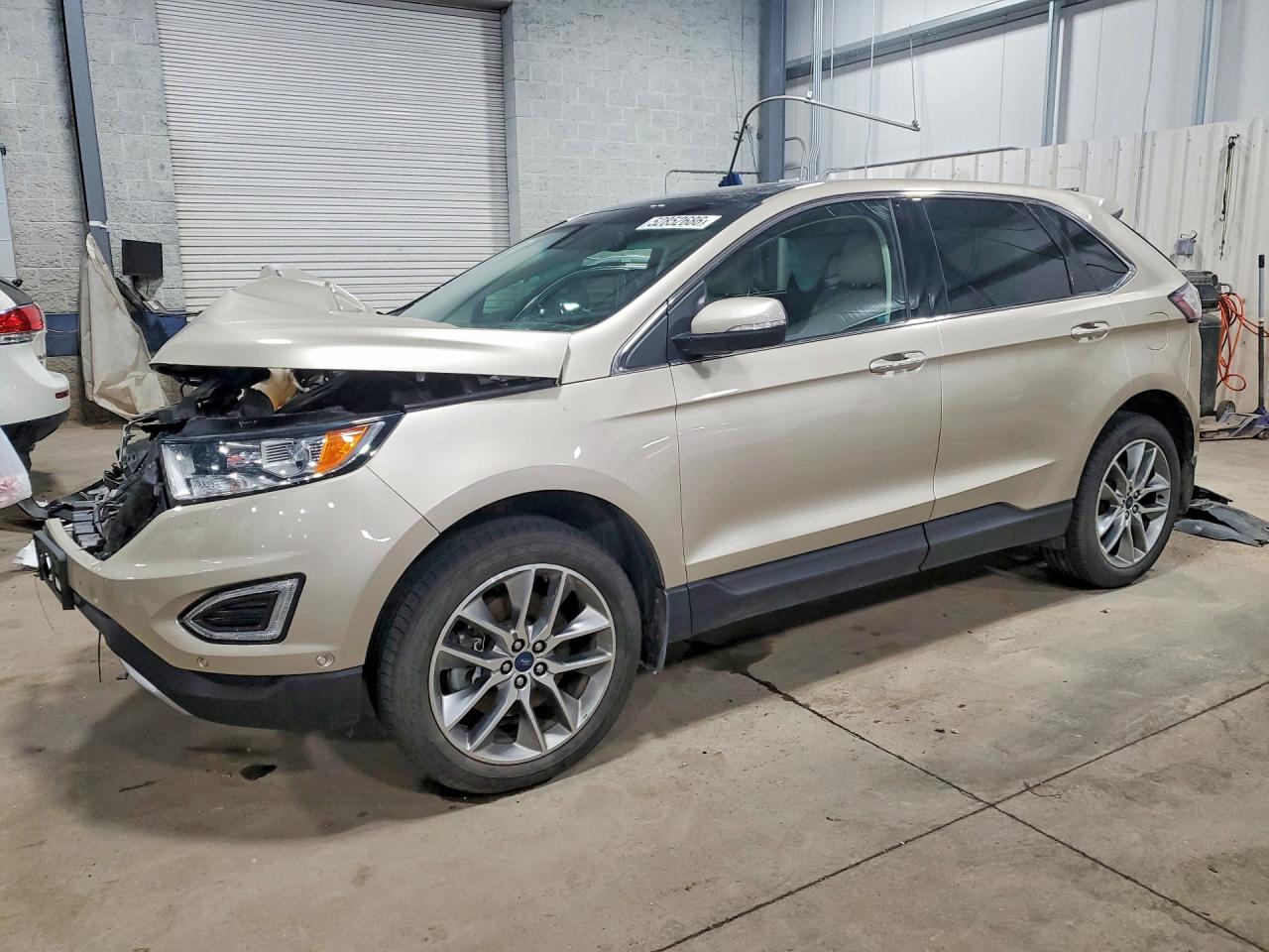 Salvage Ford Edge Image