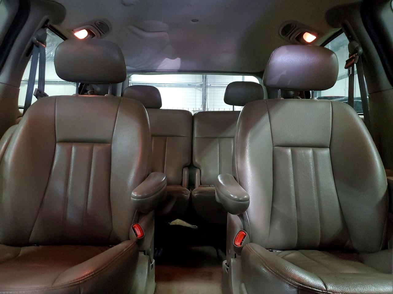 Chrysler Minivan Touring