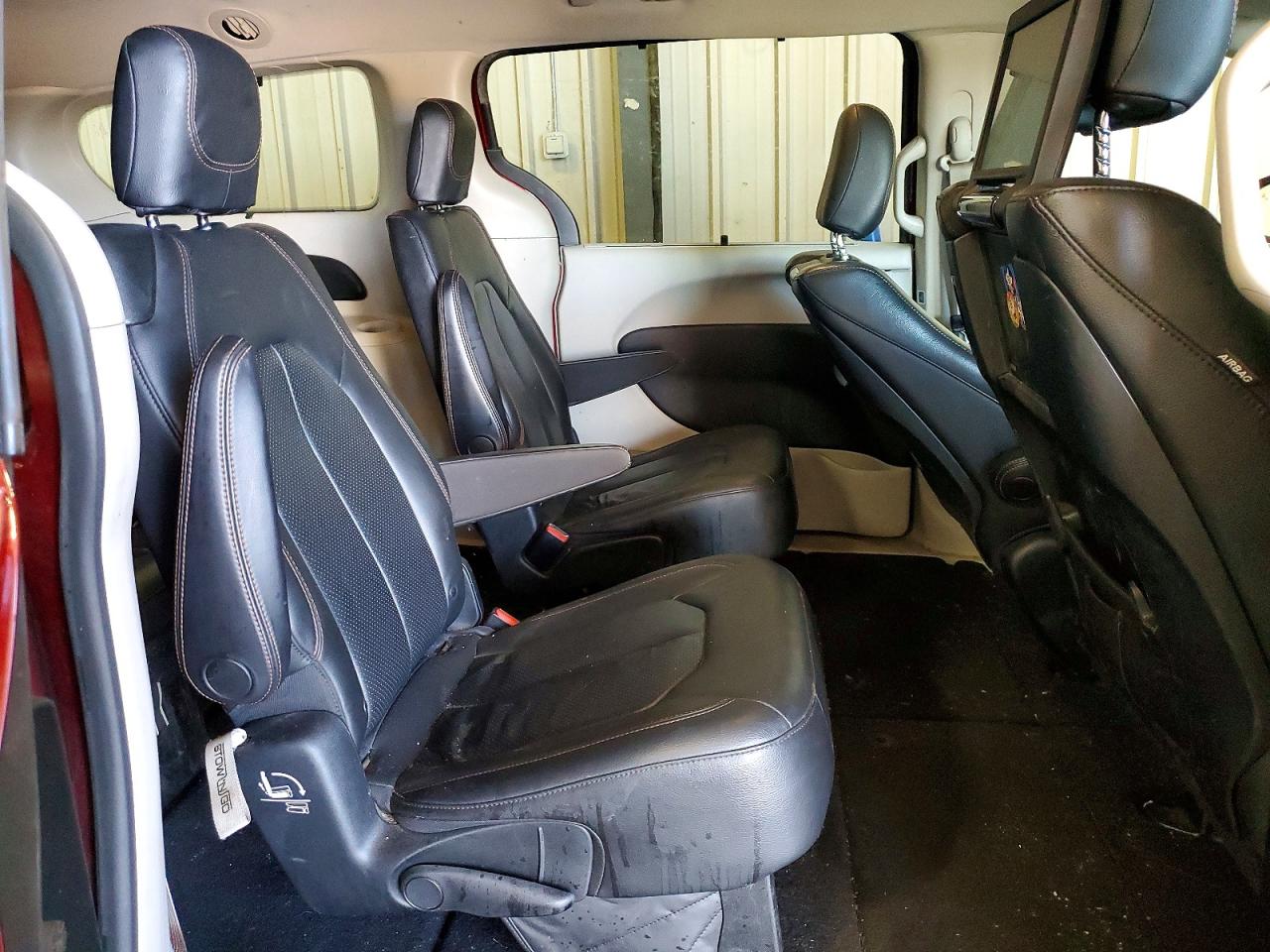Chrysler Pacifica Touring L Plus