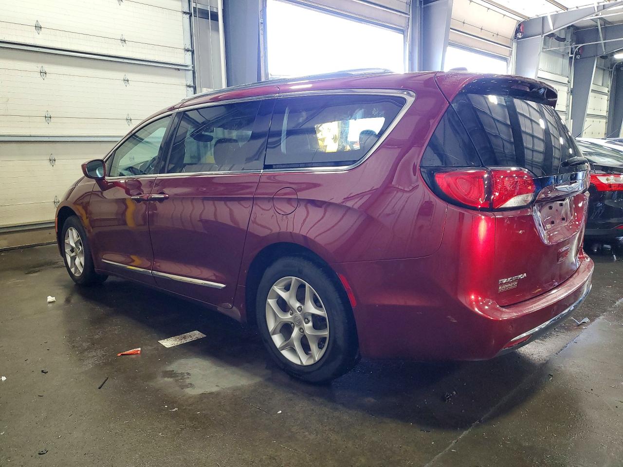 Chrysler Pacifica Touring L Plus