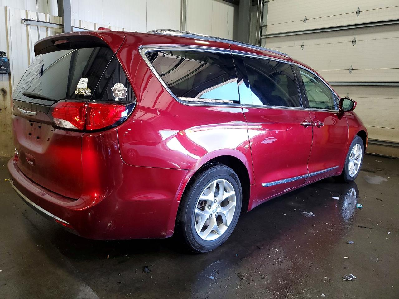 Chrysler Pacifica Touring L Plus