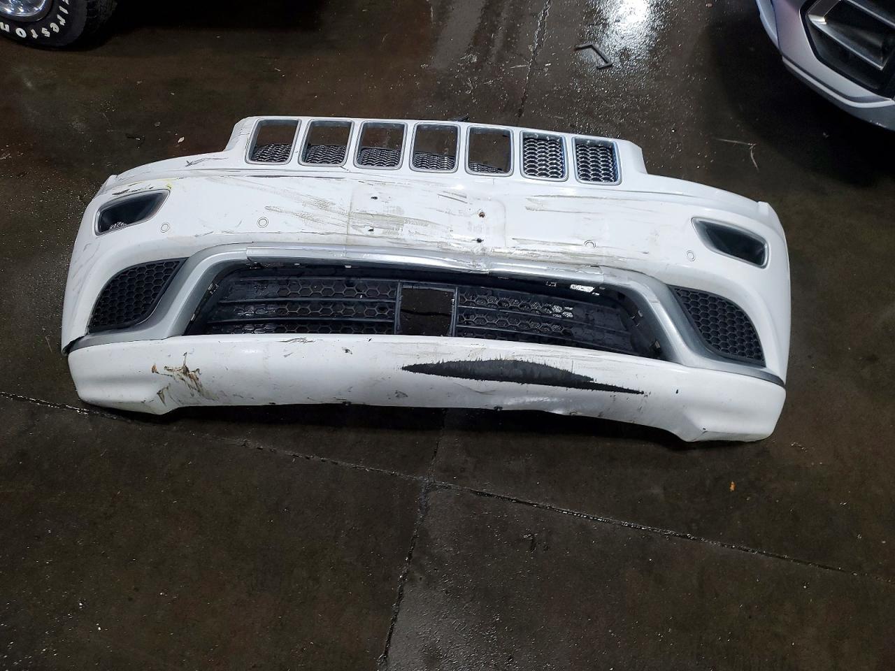 Jeep Cherokee Summit