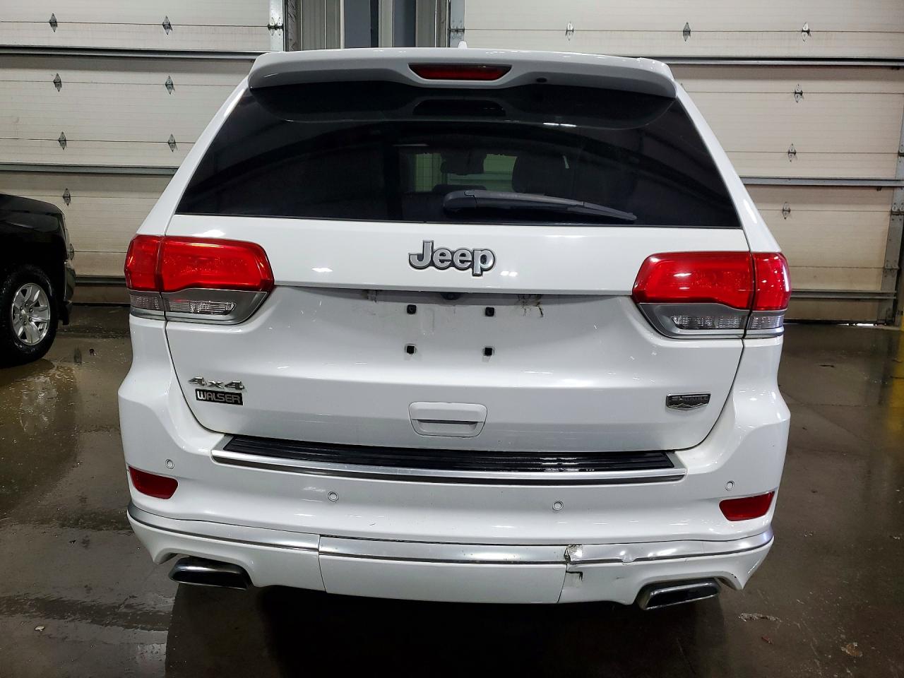Jeep Cherokee Summit