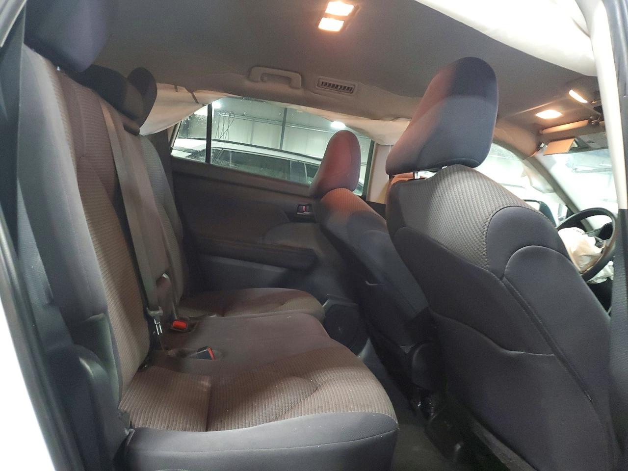 Toyota Highlander Le