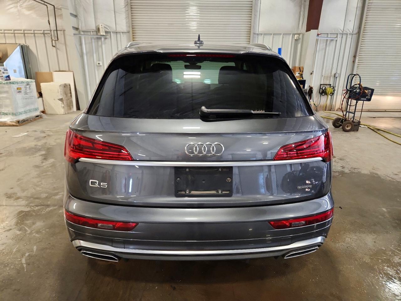 Audi Q5 Premium Plus 45