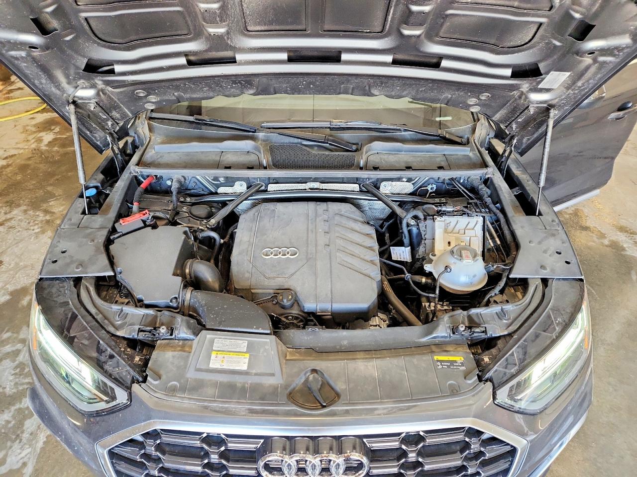 Audi Q5 Premium Plus 45