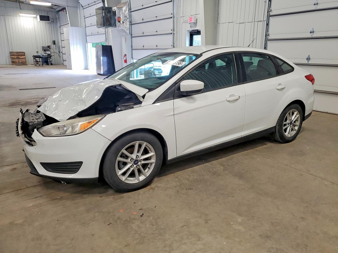 Salvage Ford Focus Image