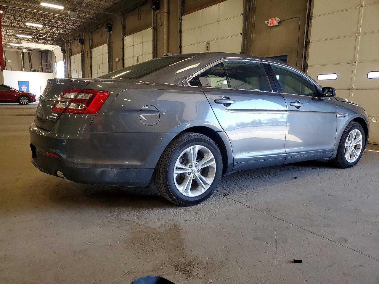 Ford Taurus Sel