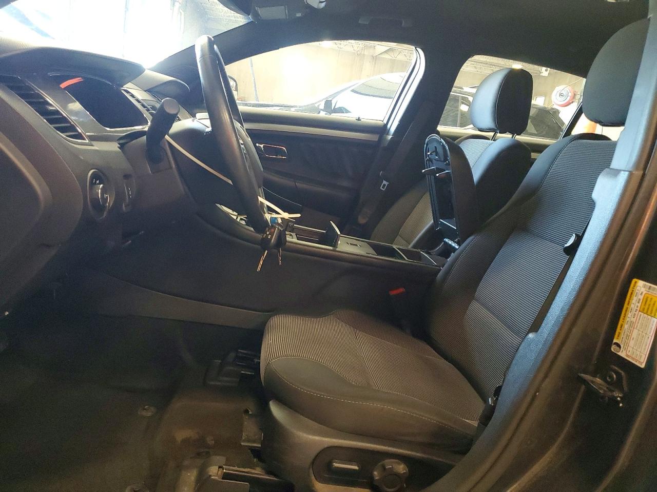 Ford Taurus Sel