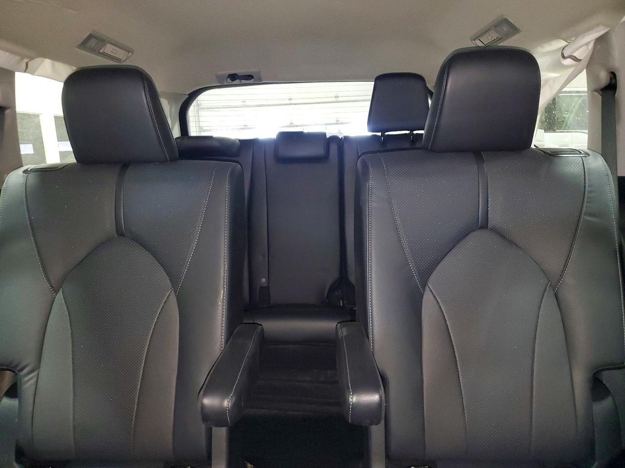 Toyota Grand High Limited
