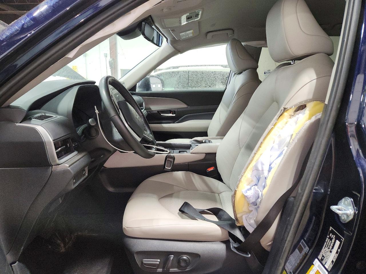 Toyota Grand High Xle
