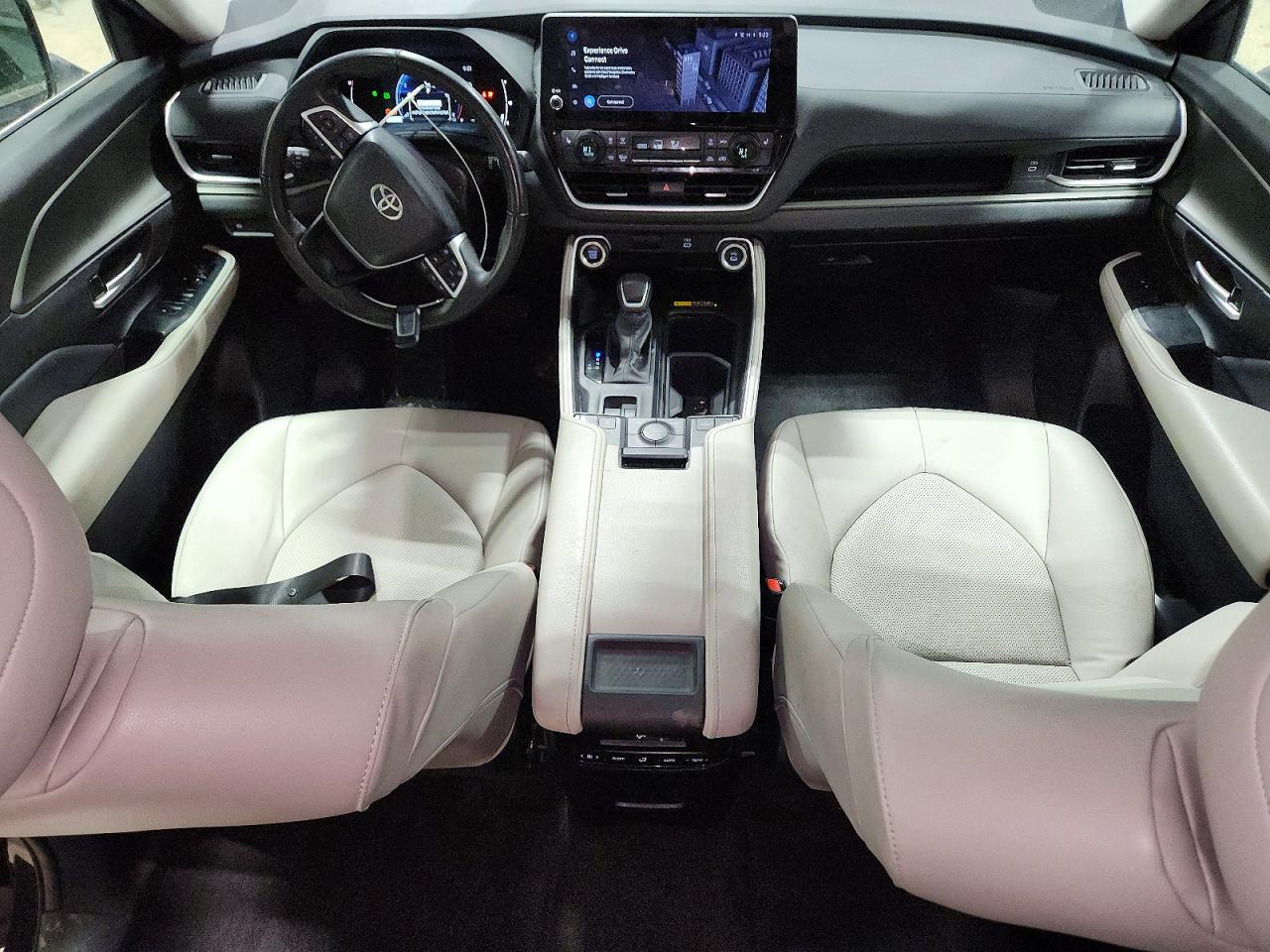 Toyota Grand High Xle