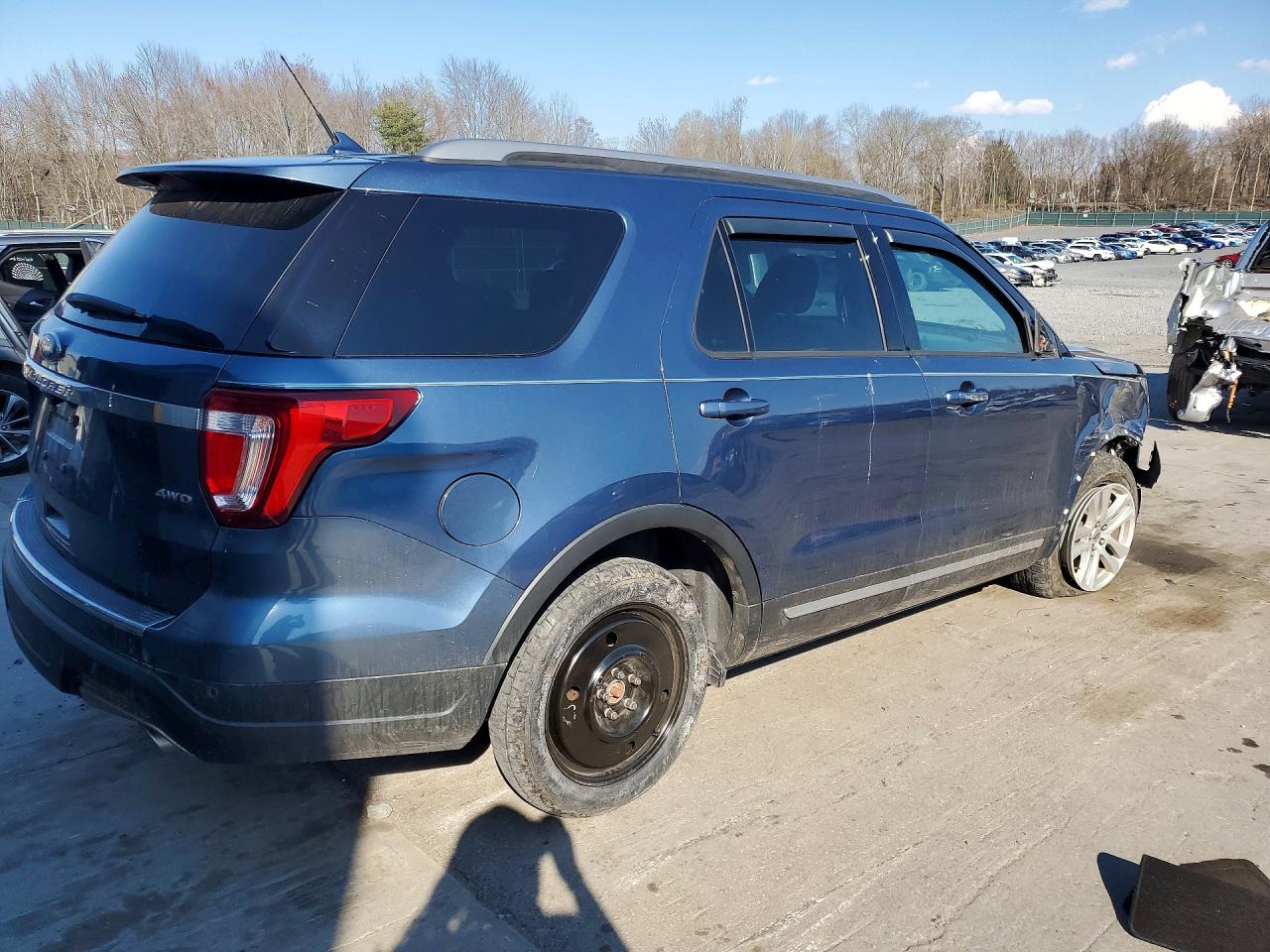 Ford Explorer Xlt