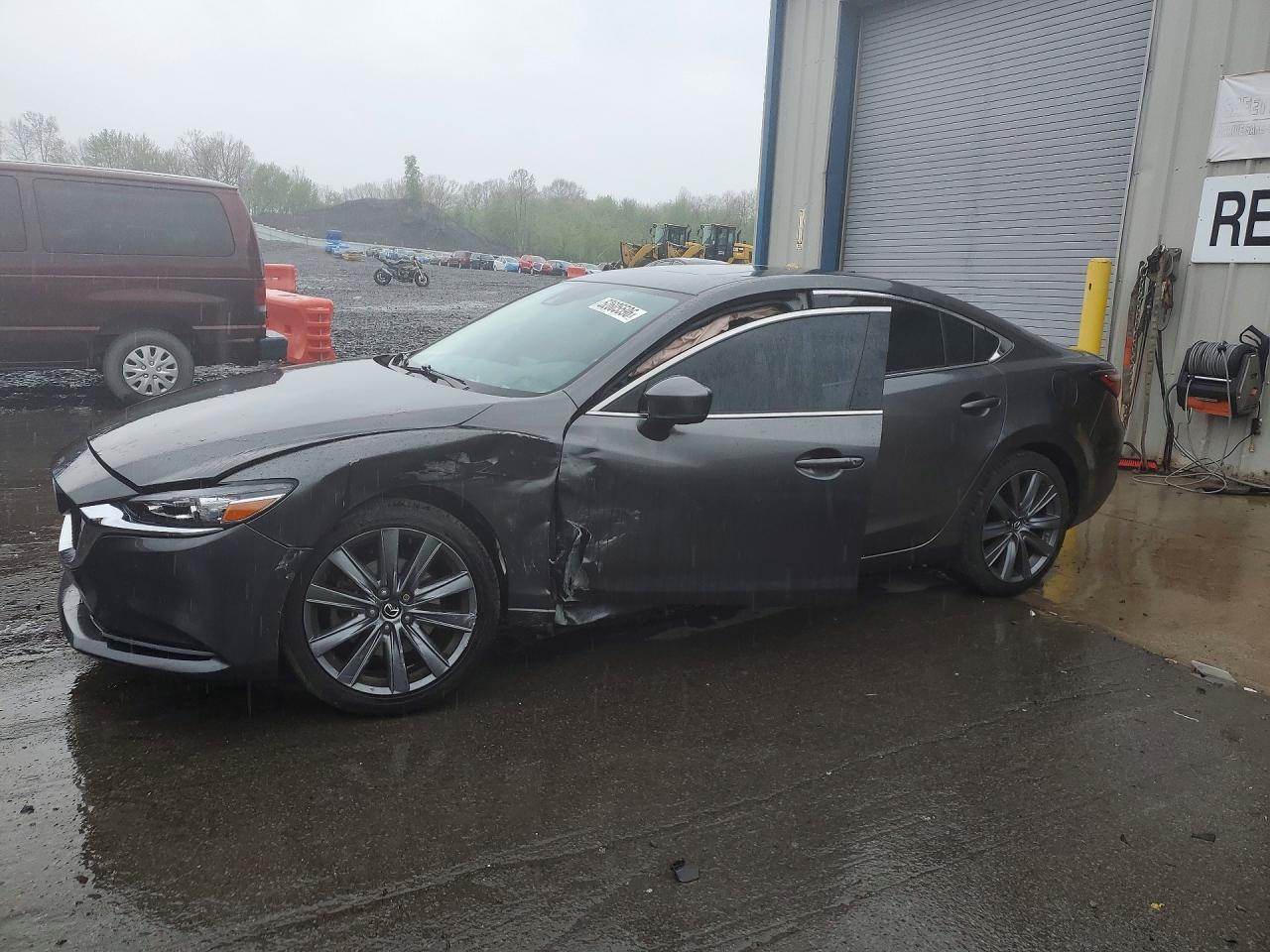 Salvage Mazda 6 Image