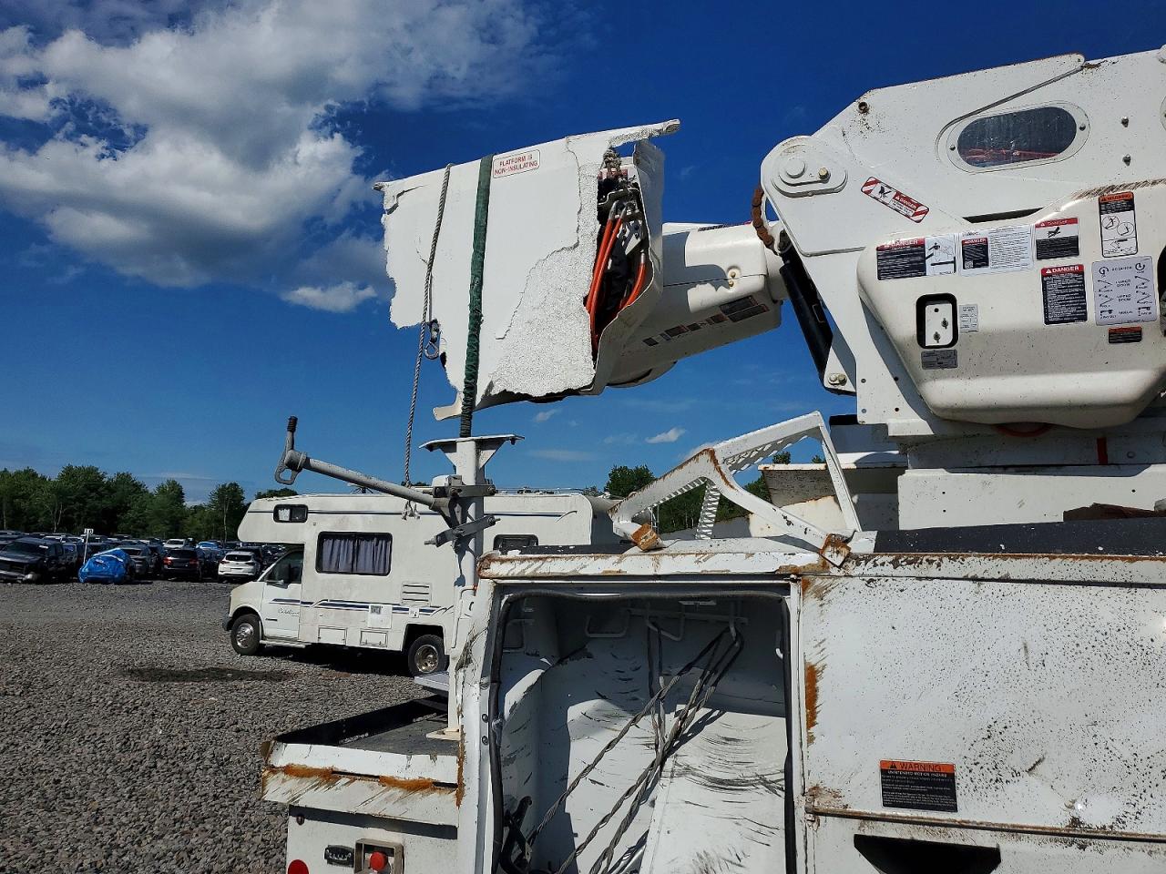 Freightliner M2 106 Medium Duty