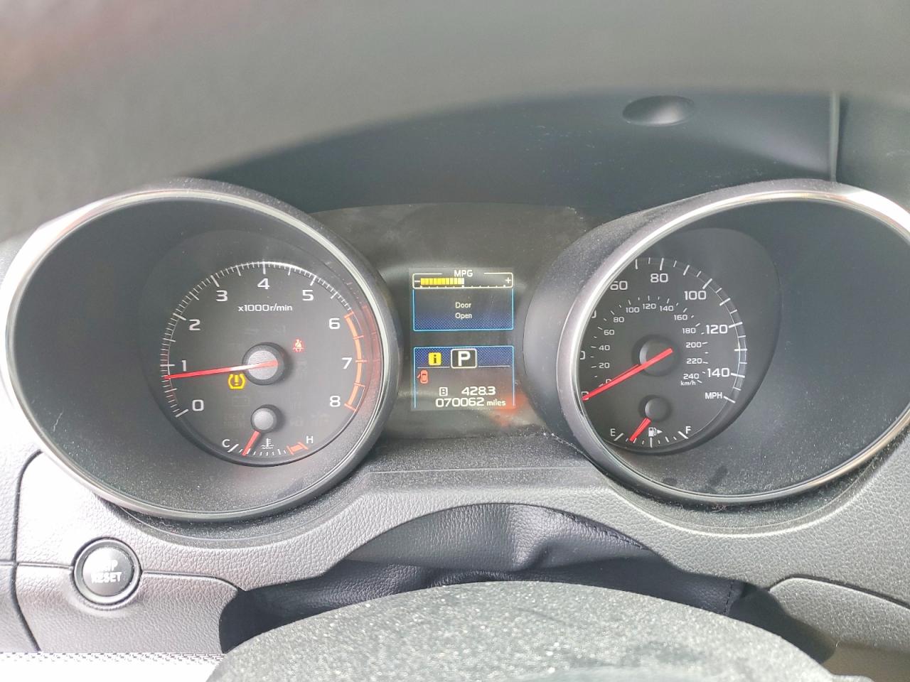 Subaru Legacy 2.5i