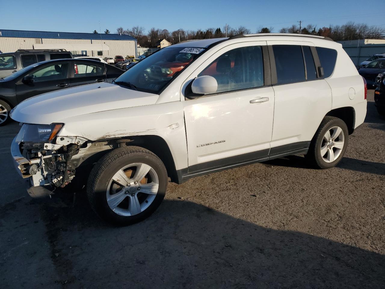 Salvage Jeep Compass Image