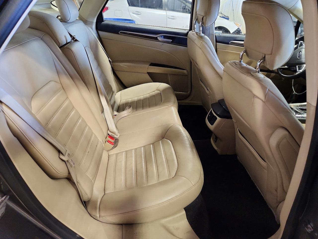 Ford Fusion Se Hybrid