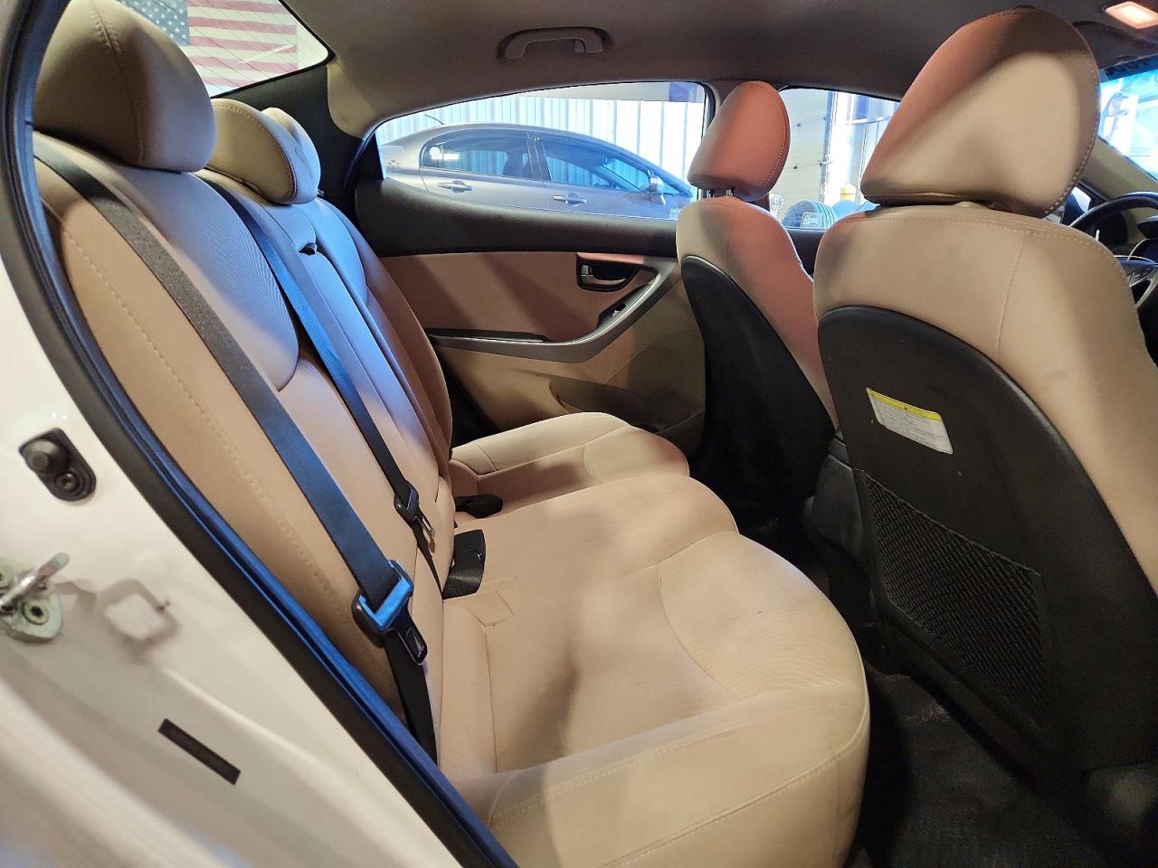 Hyundai ELANTRA Se