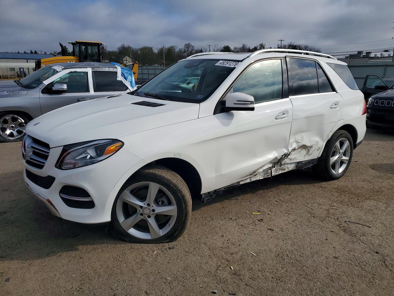 Salvage Mercedes-Benz GLE Image