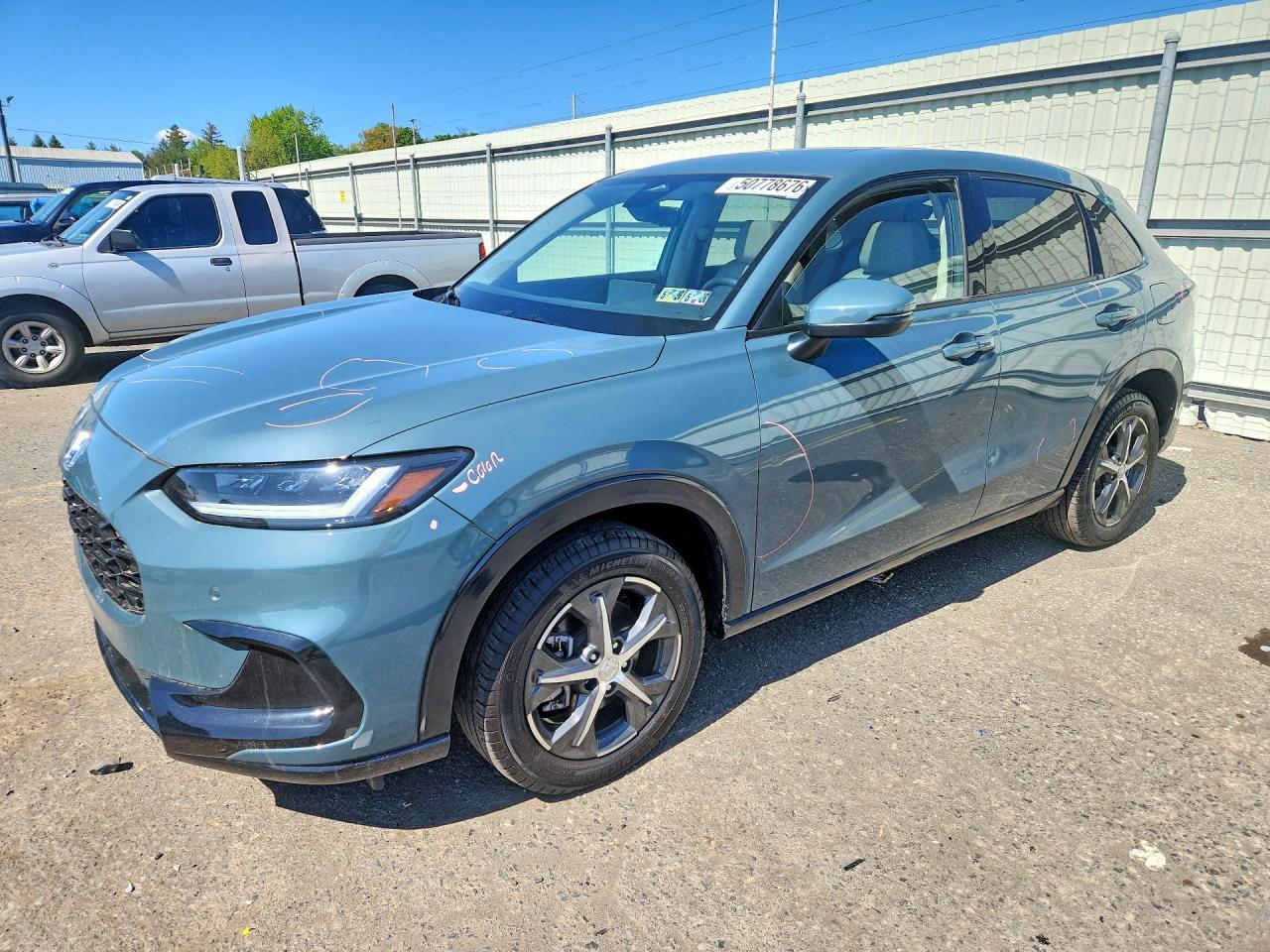 Salvage Honda HR-V Image