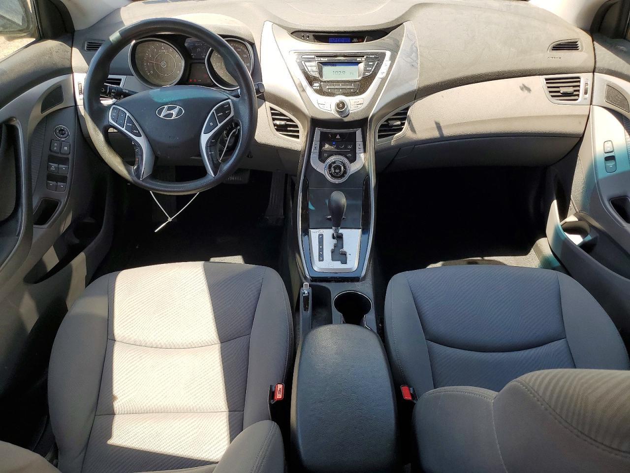 Hyundai ELANTRA Gls