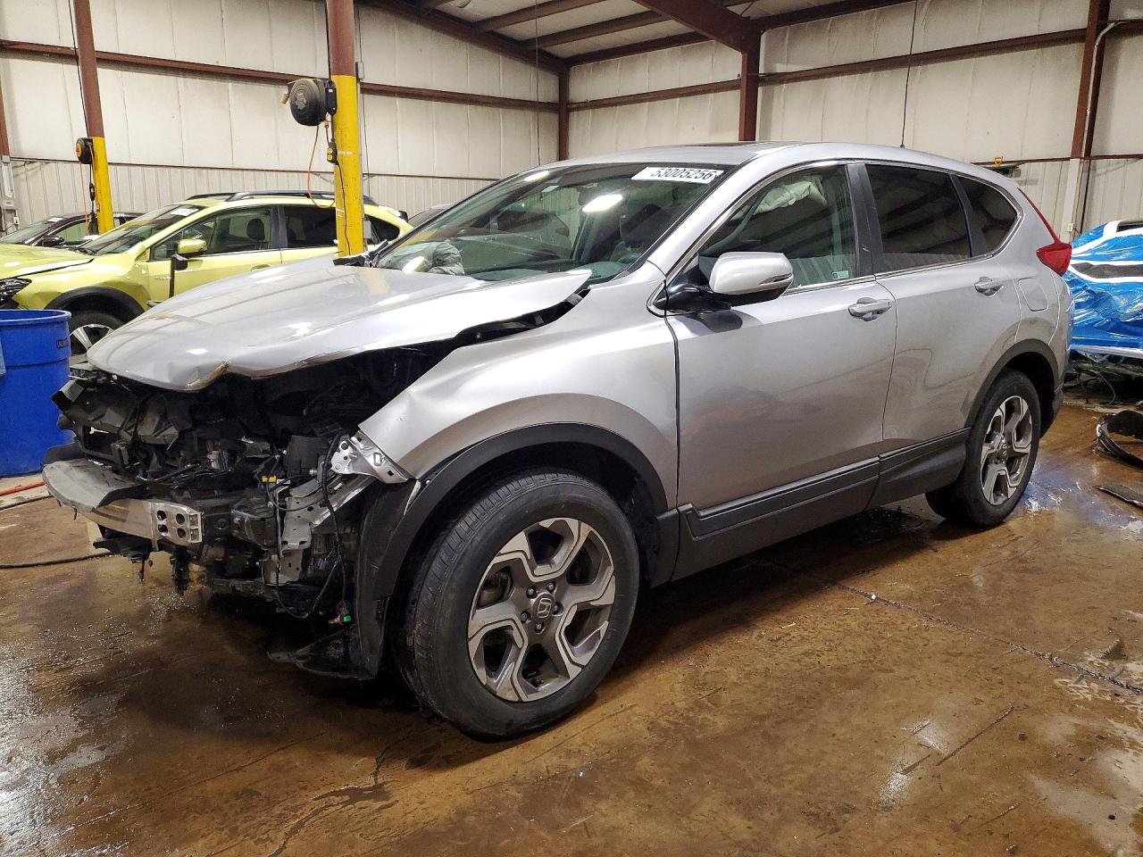 Salvage Honda Crv Image