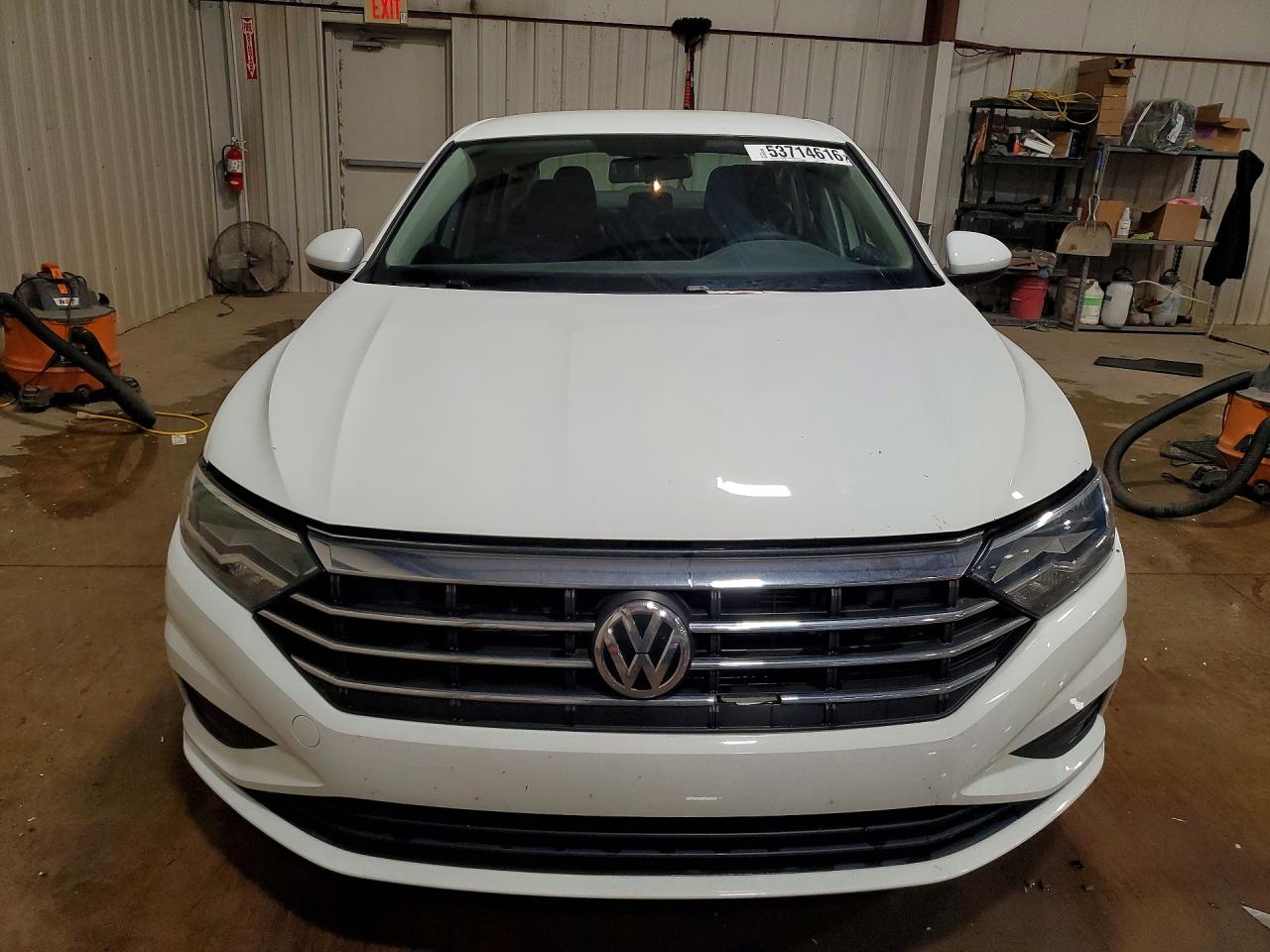 Volkswagen Jetta S